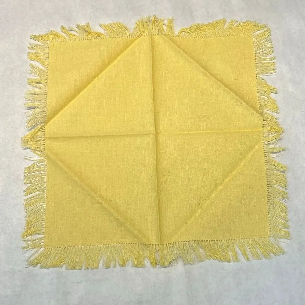 Vtg Tablecloth & Napkin Set Floral Print Yellow Rose Green Leaves Fringe 35